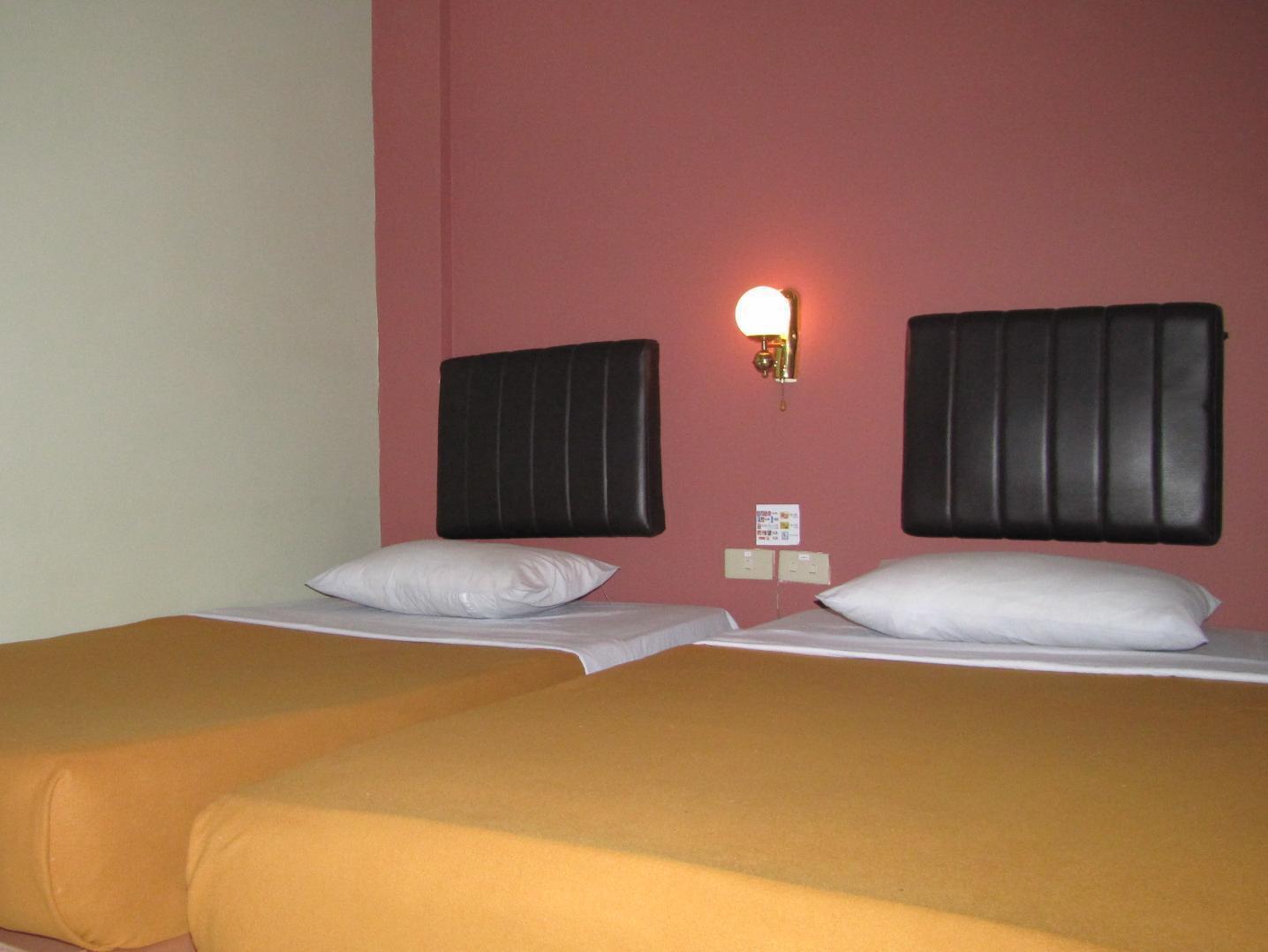 Hotel Mitra Garden Pangkal Pinang Zewnętrze zdjęcie