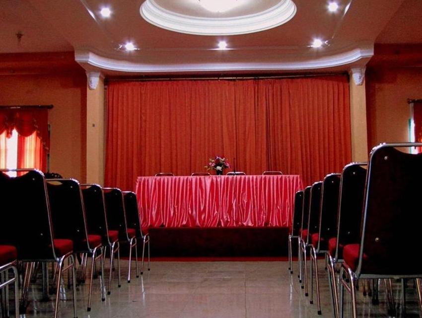 Hotel Mitra Garden Pangkal Pinang Zewnętrze zdjęcie